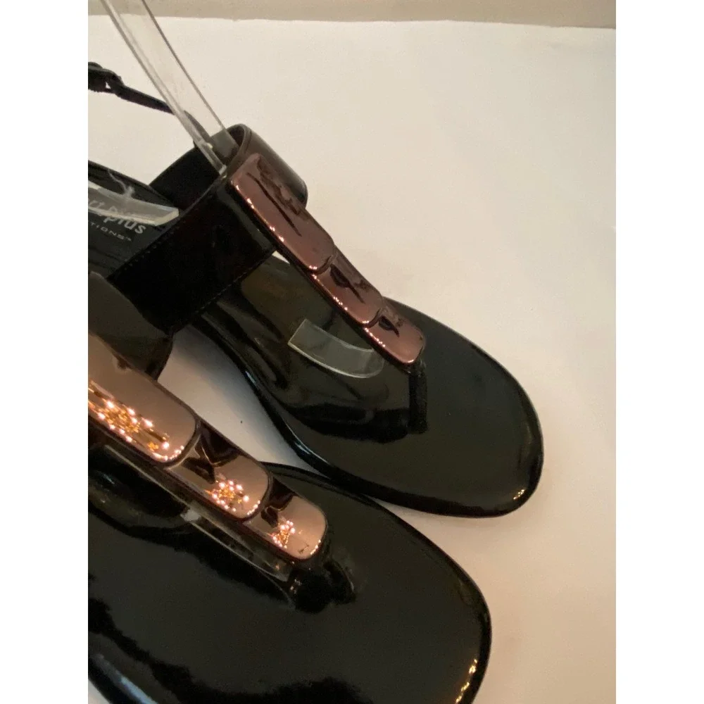 Comfort Plus by Predictions Sz 8.5 Black Patent T-Strap Wedge‎ Sandals Rose Gold
